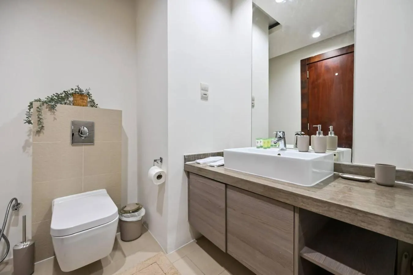 דובאי Newly Furnished Studio In Jvc- Shamal Residences 0*,  איחוד האמירויות הערביות