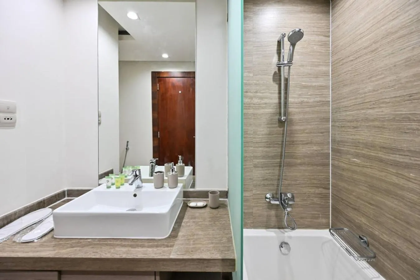 Apartment Newly Furnished Studio In Jvc- Shamal Residences Dubai