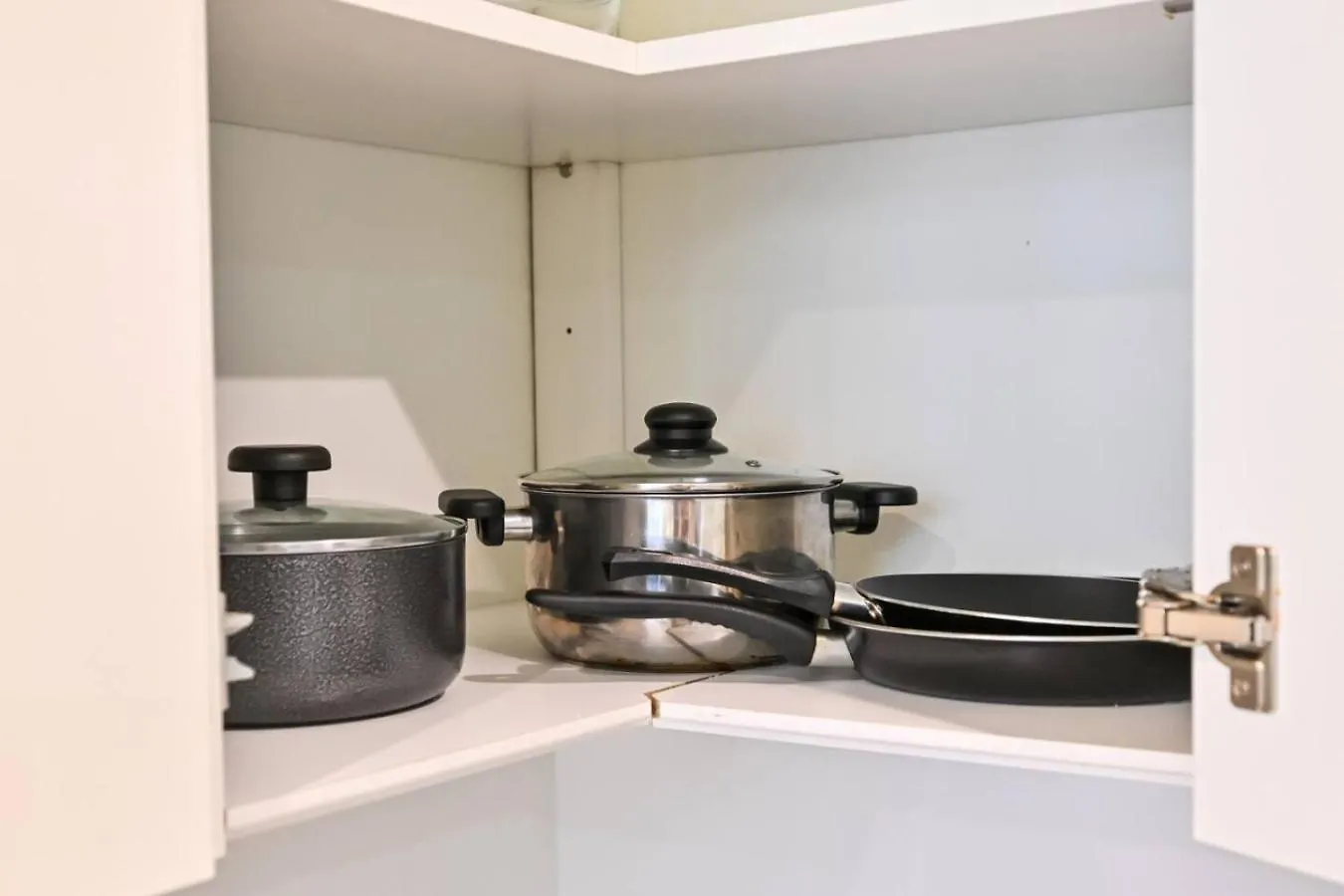 Newly Furnished Studio In Jvc- Shamal Residences 迪拜 公寓